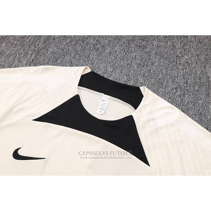 Fato de Treino Paris Saint-Germain Manga Curta 2023-2024 Albaricoque - Calcas Curta